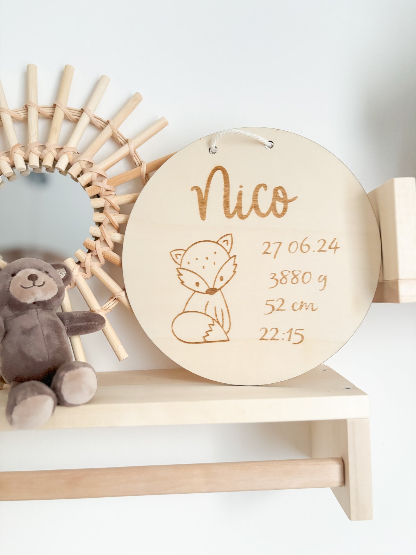 Personalisiertes Holzschild zur Geburt mit Fuchs – Individuelles Geschenk für das Kinderzimmer