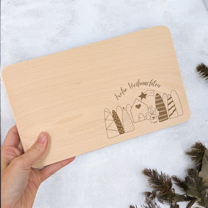 Jausenbrett | Schneidebrett | Frühstücksbrett mit graviertem Weihnachtsmotiv – Festliche Eleganz aus Buchenholz